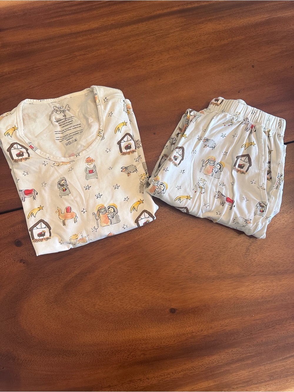 Women's Holy Pals Cream Christmas Jesus Mary Nativity-Print Pajama Set XS/S